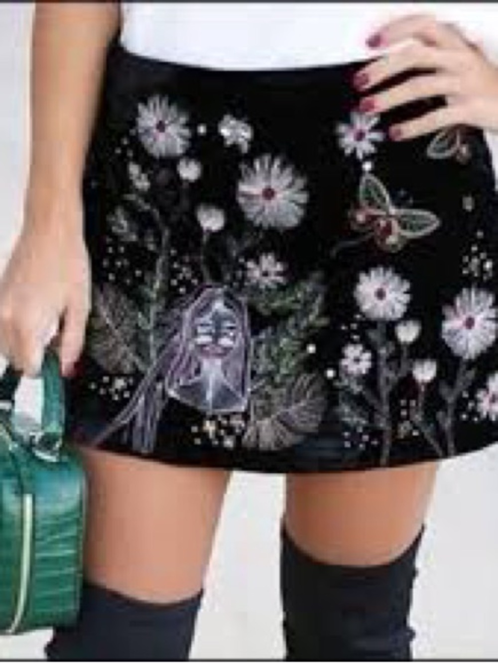 Embroidered Black Mini Skirt Zara size XS - Picture 3 of 5